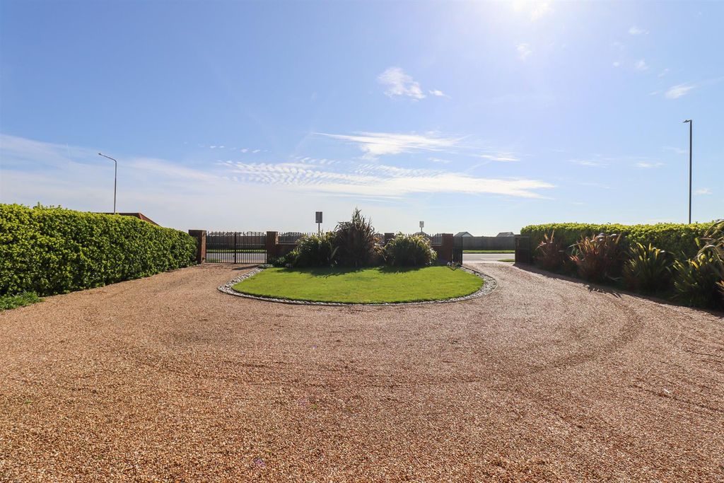 Additional image 29 of 4 bed detached house for saleSouth Cliff, Bexhill-On-Sea TN39