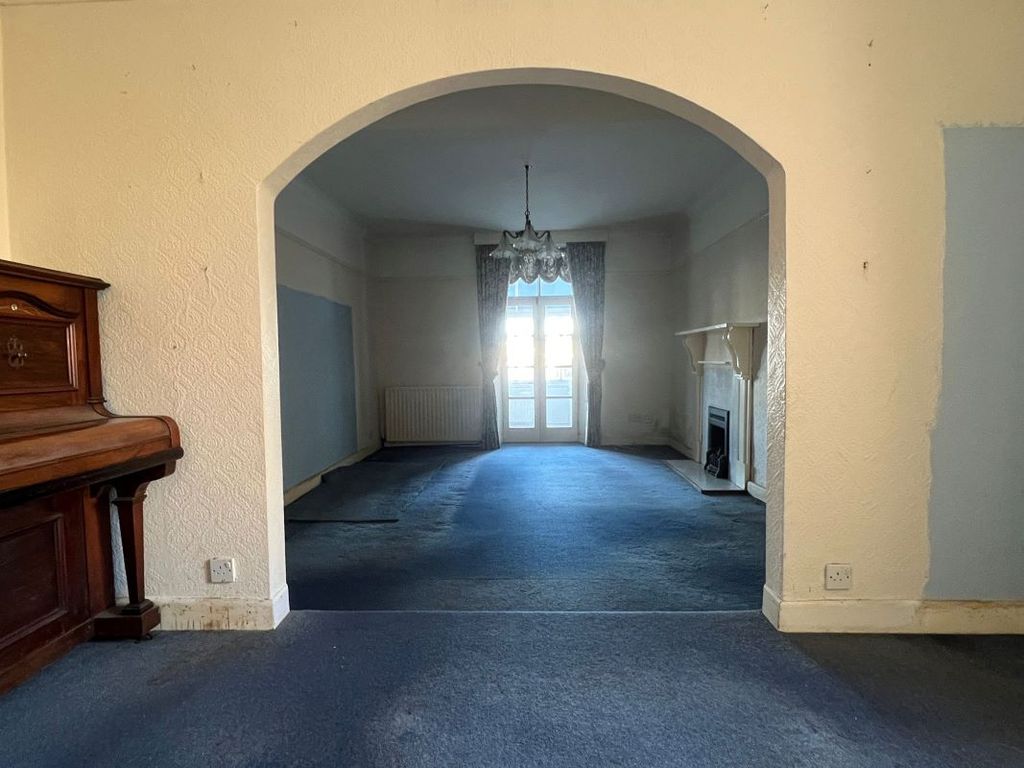 Additional image 11 of 2 bed flat for saleFlat 2, Instow House Marine Parade, Instow, Bideford, Devon EX39