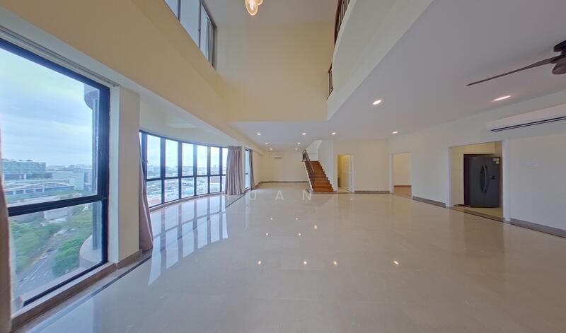 2 River Valley Close