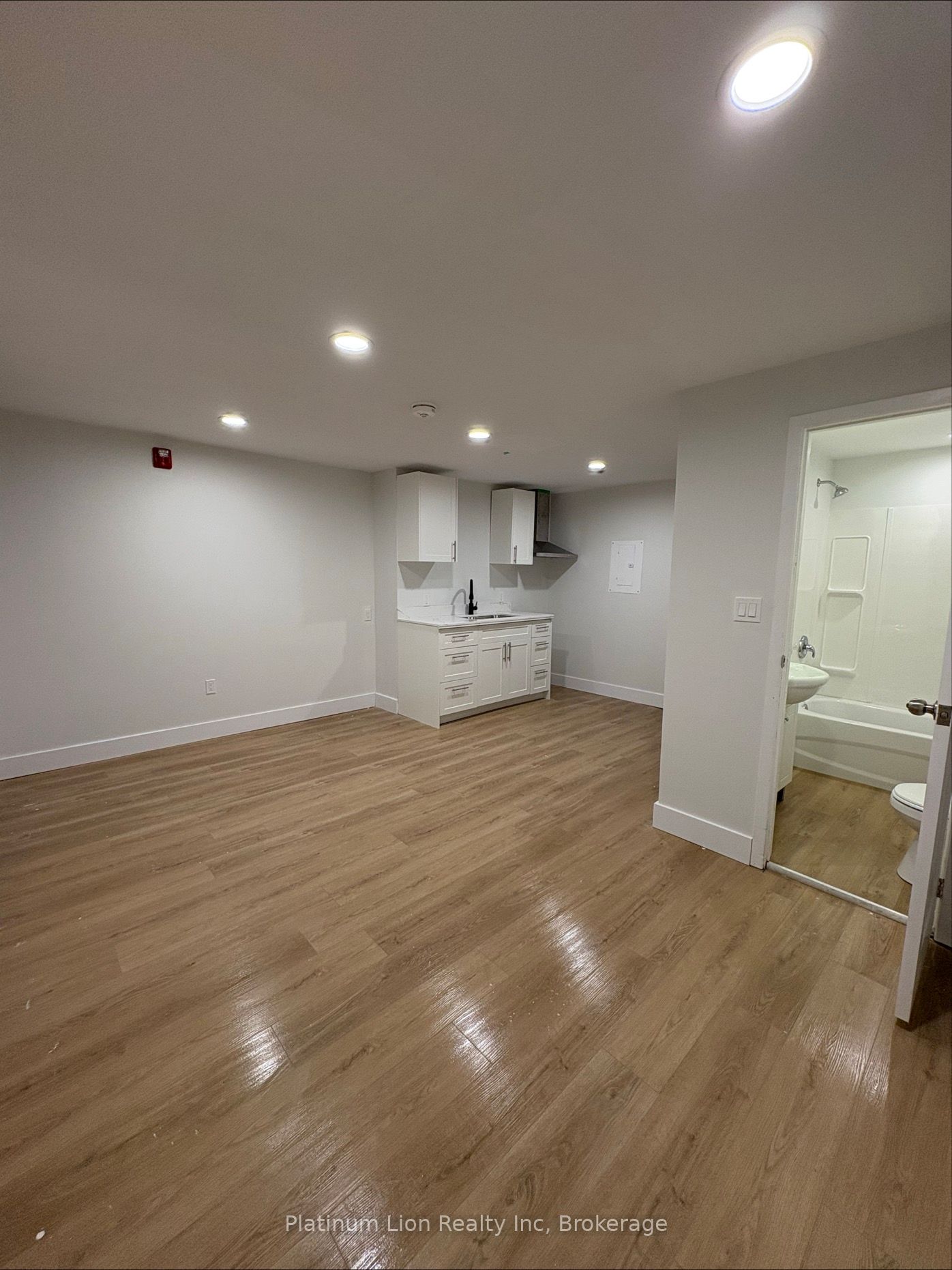 Additional image 6 of 6-803 King Street, Port Colborne, ON, L3K 4J3