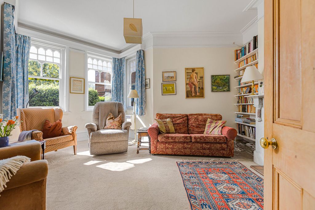 Additional image 15 of 6 bed detached house for salePark Crescent, Abingdon OX14