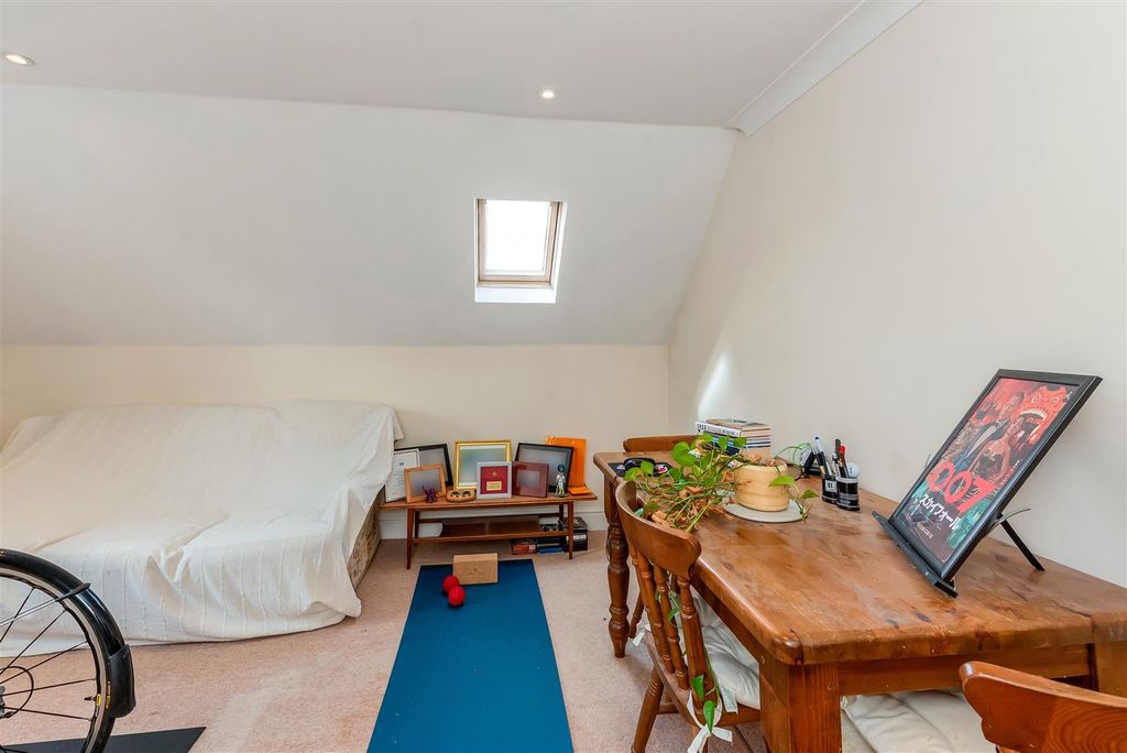 Additional image 18 of 2 bed flat for saleImber House, Millway Road, Andover, Hampshire SP10