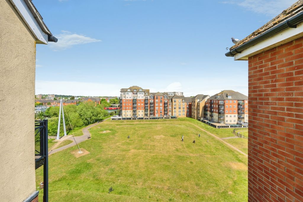Additional image 18 of 2 bed flat for salePalgrave Road, Bedford MK42