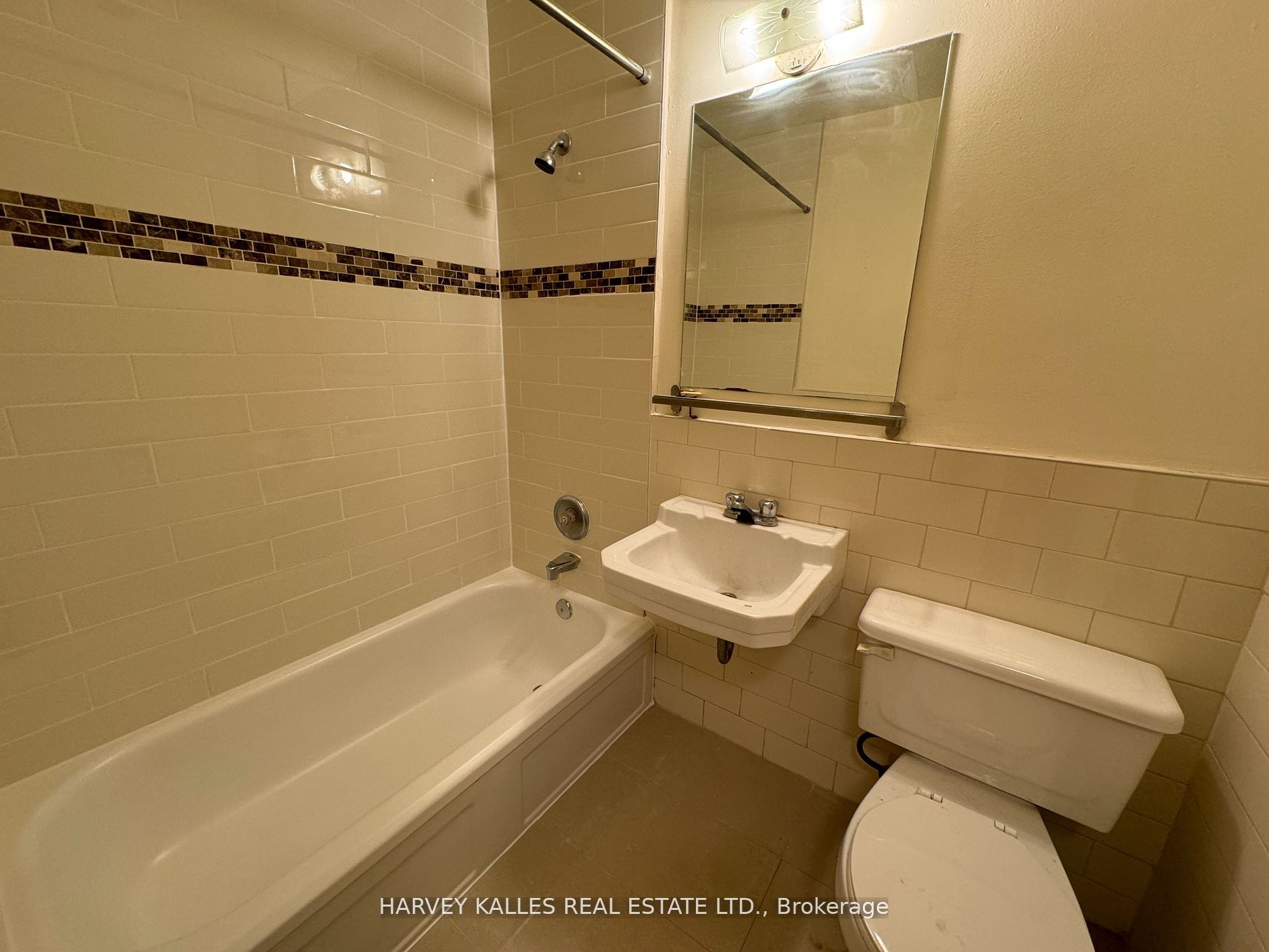Additional image 6 of 201-51 Gamble Avenue, Toronto, ON, M4K 2H4