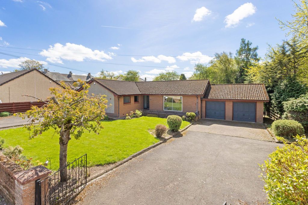 3 bed detached bungalow for saleBurnside Road, Bathgate EH48