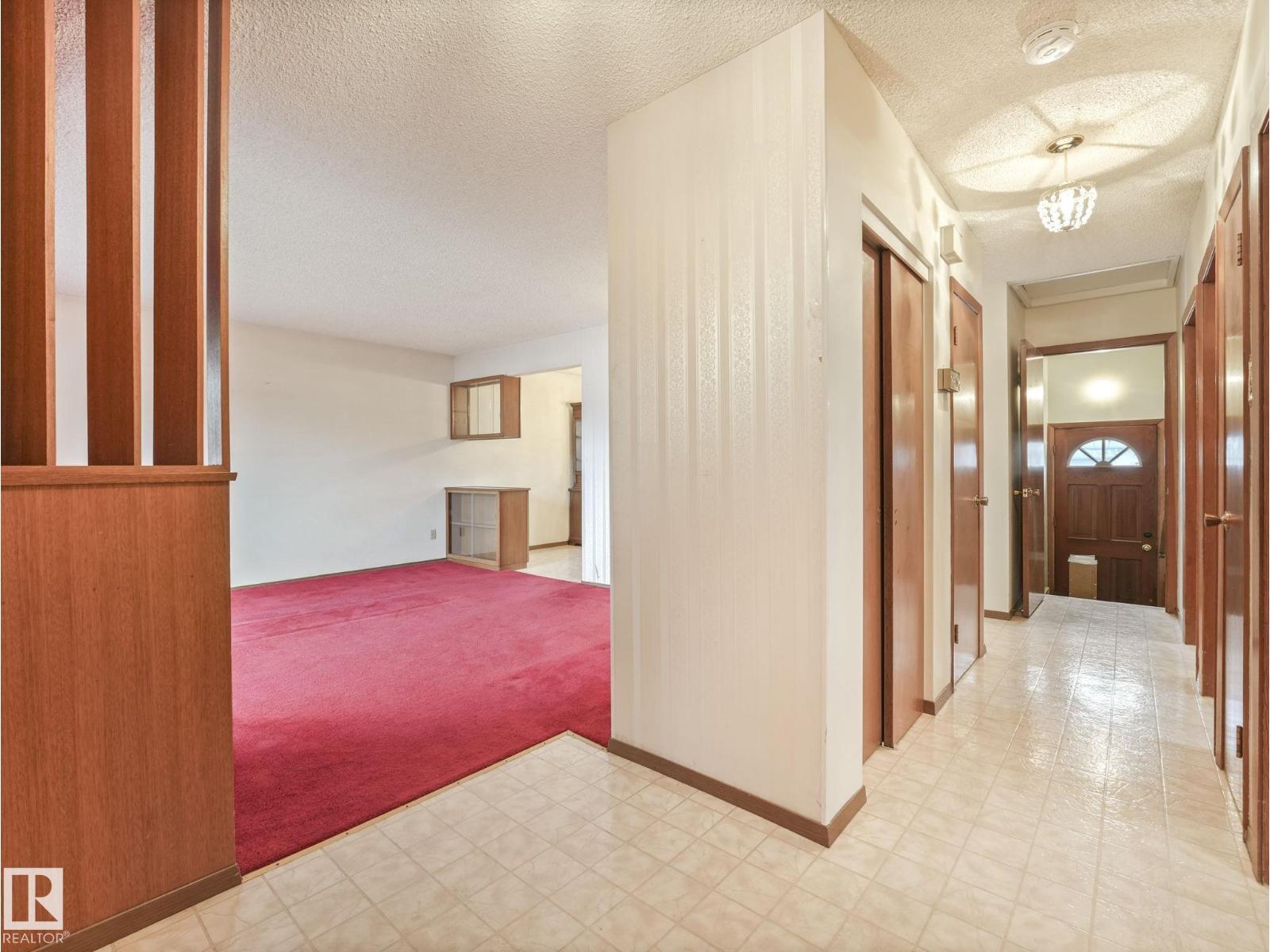 Additional image 2 of 5904 84 Avenue NW, Edmonton, AB, T6B0H4