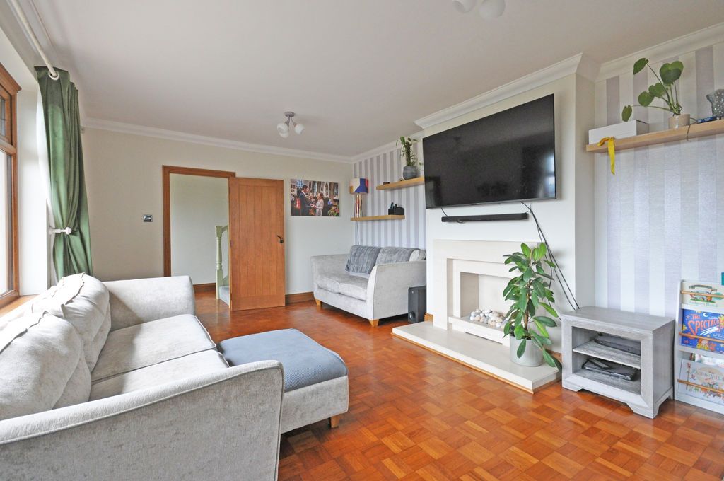 Additional image 2 of 5 bed detached house for saleAugustan Way, Caerleon NP18