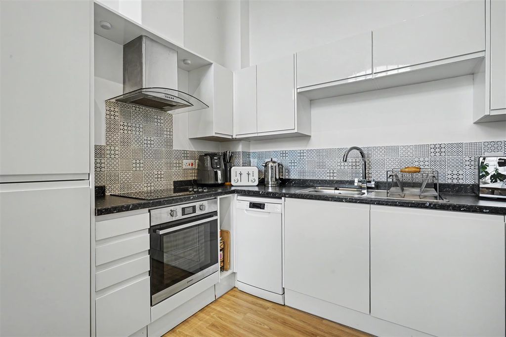 Additional image 10 of 2 bed flat for saleTown End Road, Draycott DE72