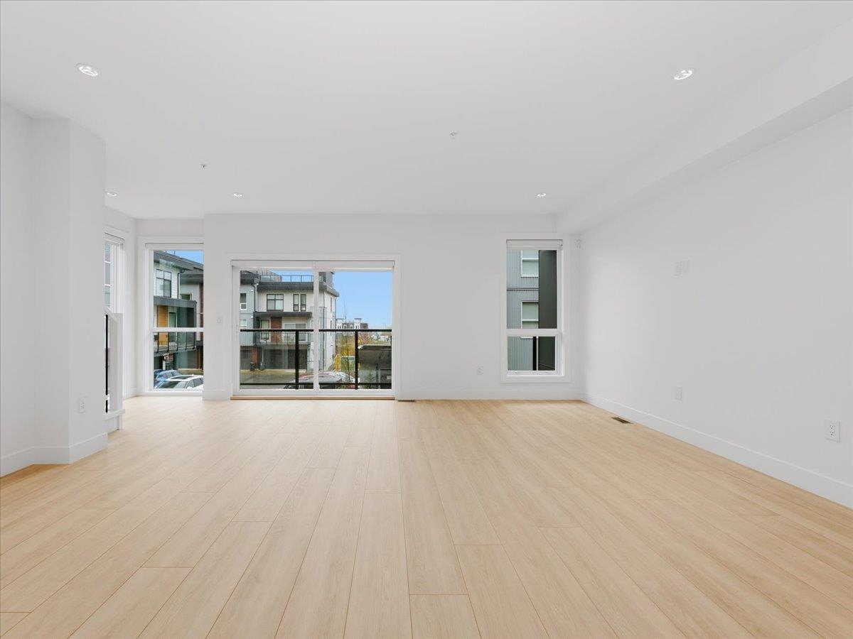 Additional image 3 of 30-20335 70a Avenue, Langley, BC, V2Y 1S8