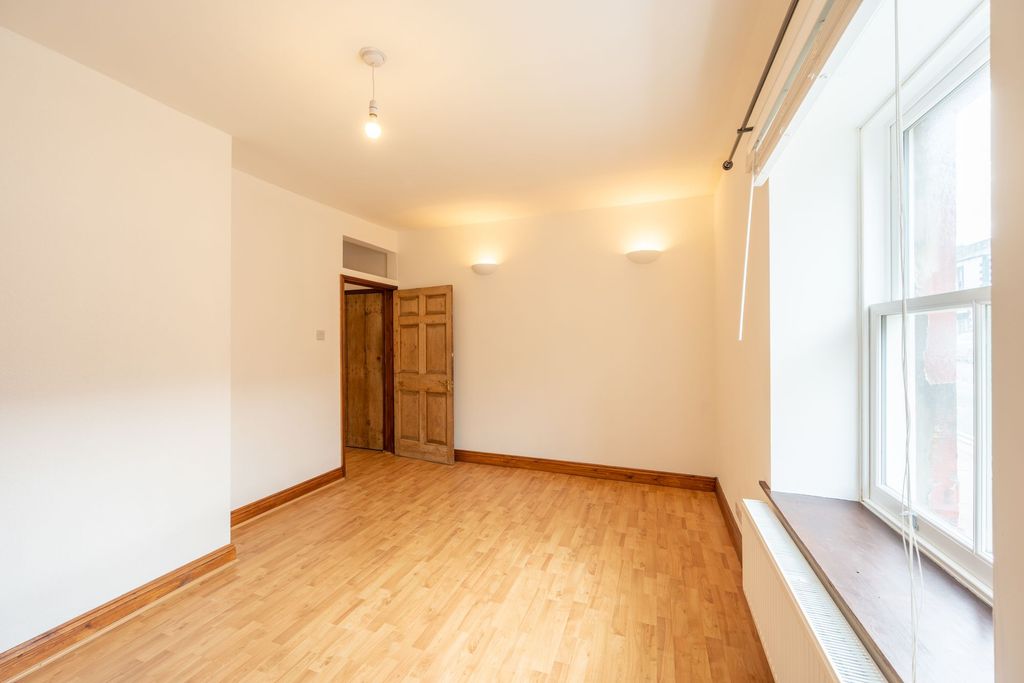 Additional image 5 of 1 bed flat for sale3B Mark Terrace, Main Street Brampton CA8