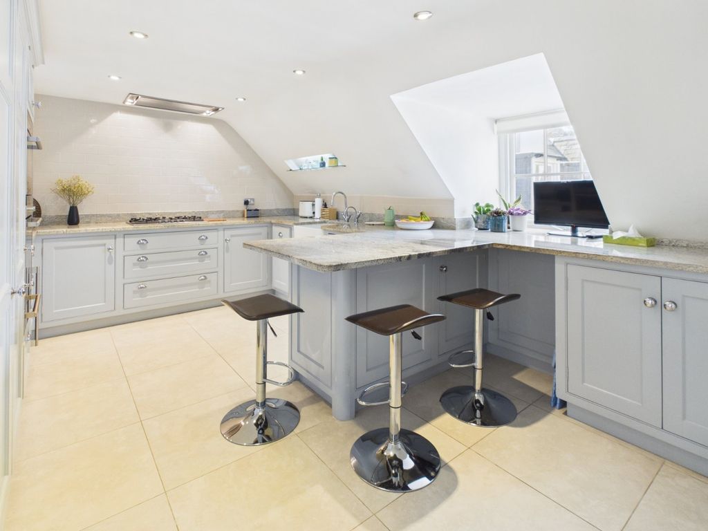 Additional image 5 of 3 bed flat for saleMissenden Road, Amersham, Buckinghamshire HP7