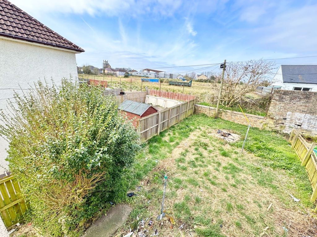 Additional image 19 of 2 bed flat for saleLadyford Avenue, Kilwinning KA13