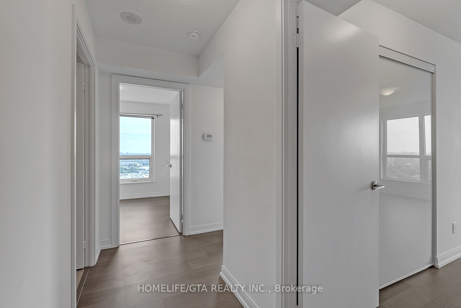Additional image 5 of 2403-255 Village Green Square, Toronto, ON, M1S 0L7