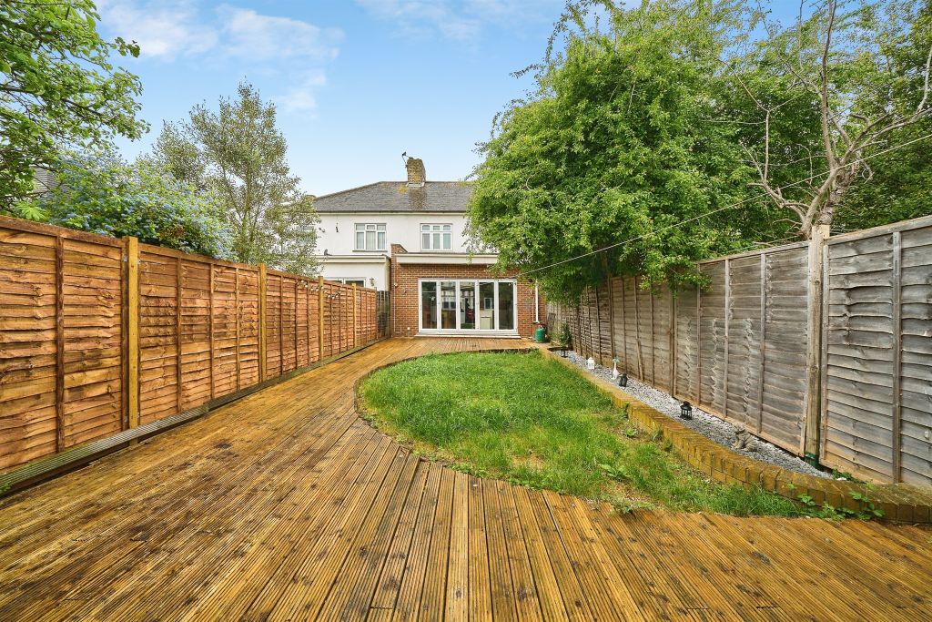 Additional image 6 of 3 bed terraced house for saleDereham Road, Barking IG11