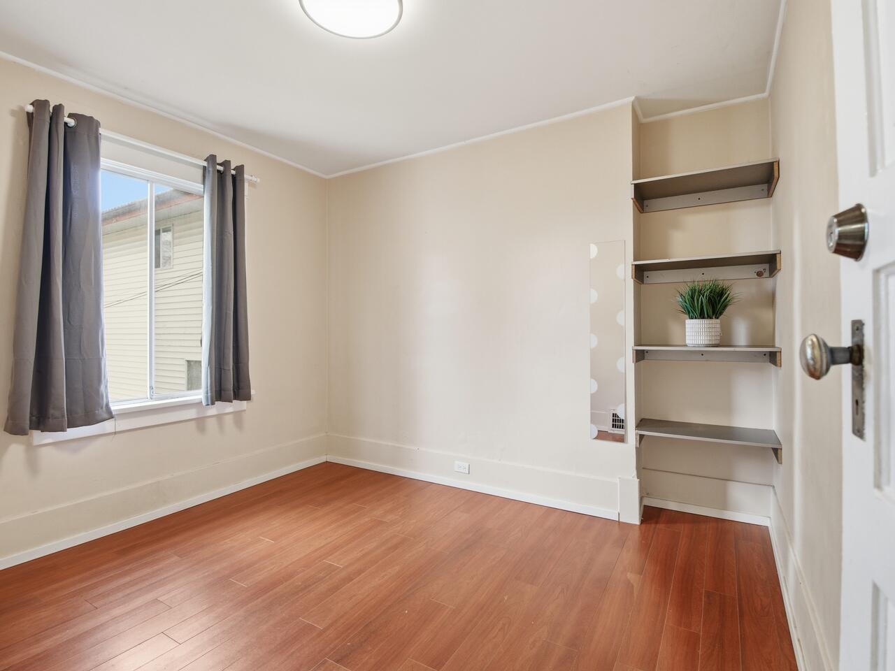 Additional image 6 of 2437 22nd Avenue E, Vancouver, BC, V5M 2X4