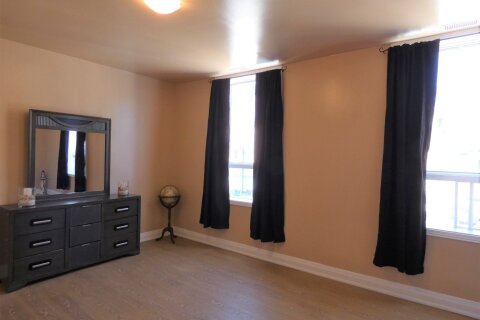 Additional image 8 of 1-201 Main Street S, Newmarket, ON, L3Y 5Y1