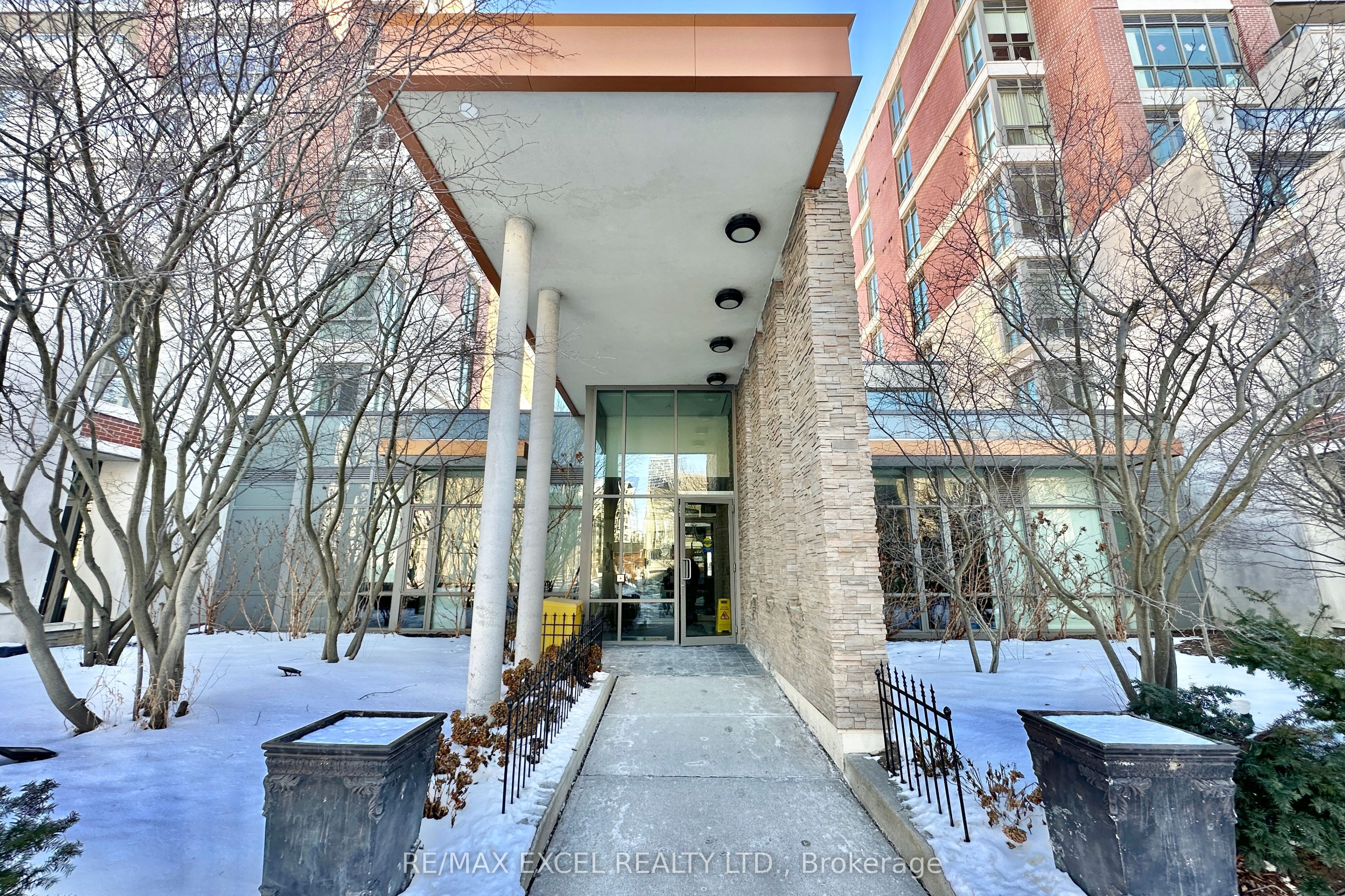Additional image 3 of 316-57 Upper Duke Crescent, Markham, ON, L6G 0B7