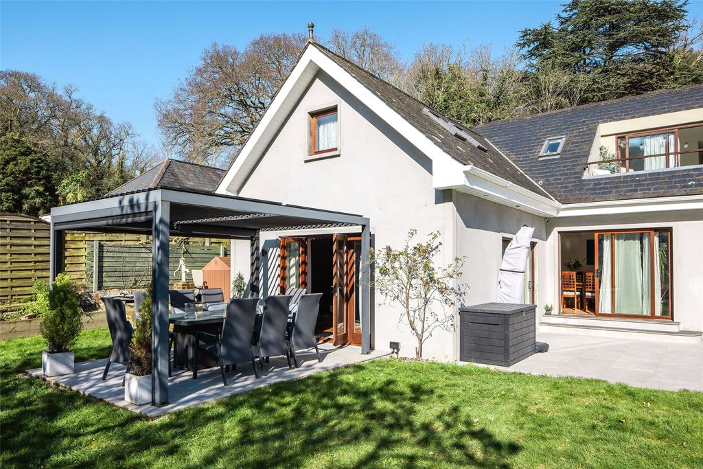 Additional image 13 of 4 bed detached house for saleLe Chemin Des Pietons, Le Mont Les Vaux, St. Brelade, Jersey JE3