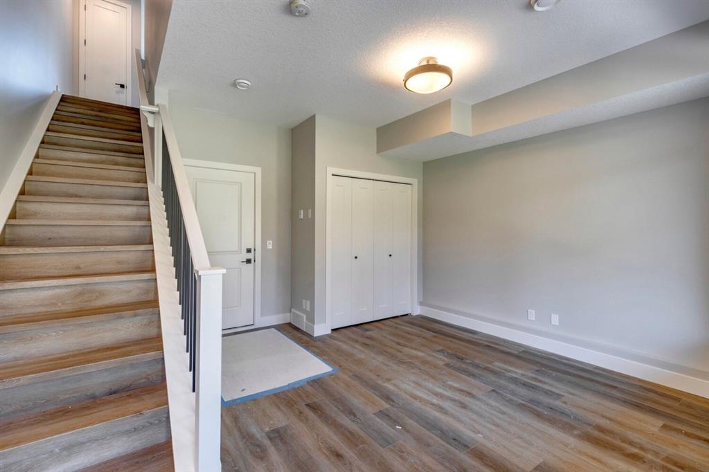 Additional image 3 of 85 Royal Elm Green NW, Calgary, AB, T3G 0G8