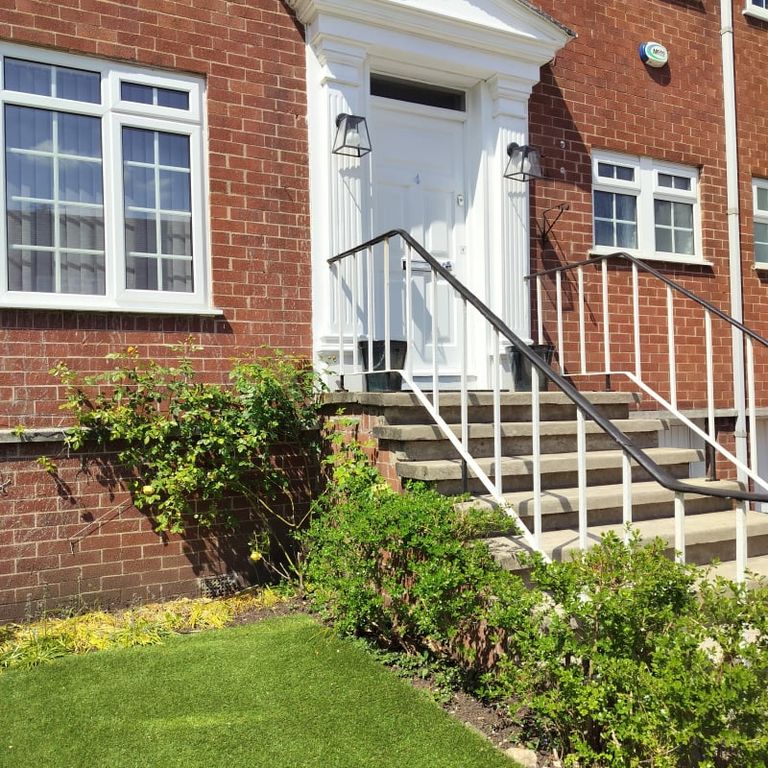 Additional image 2 of 4 bed town house for saleParkfield Court, Parkfield Road, Altrincham WA14