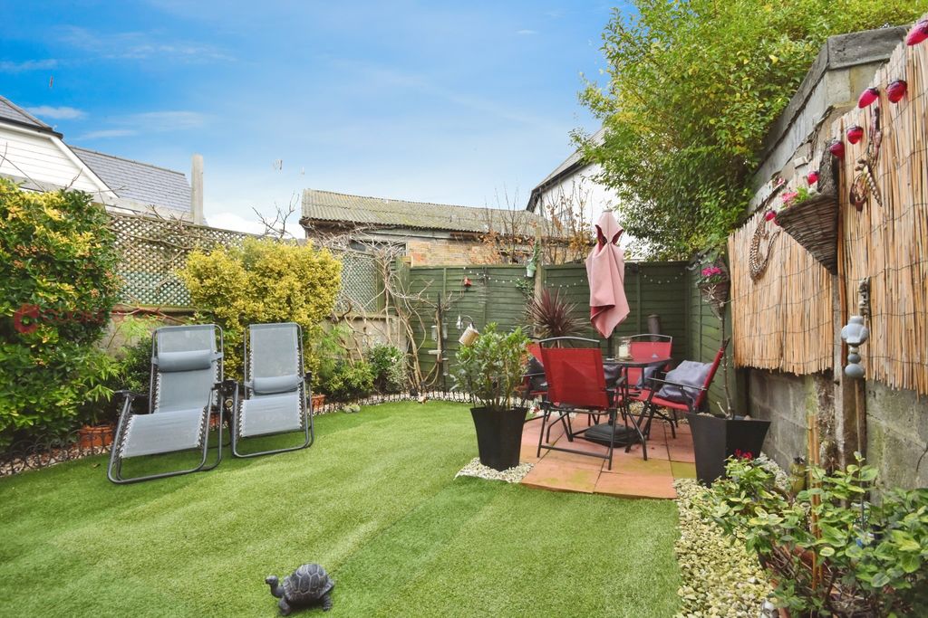 Additional image 5 of 3 bed semi-detached house for saleCrow Hill, Broadstairs, Kent CT10