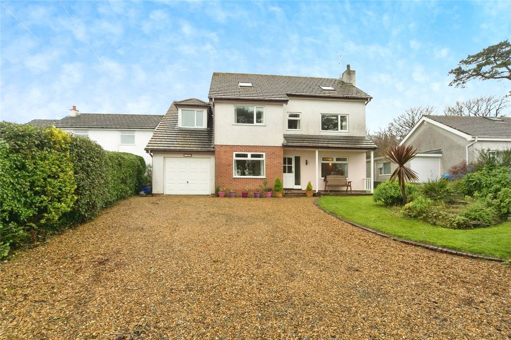 4 bed detached house for saleLon Pant Y Cudyn, Benllech, Isle Of Anglesey LL74