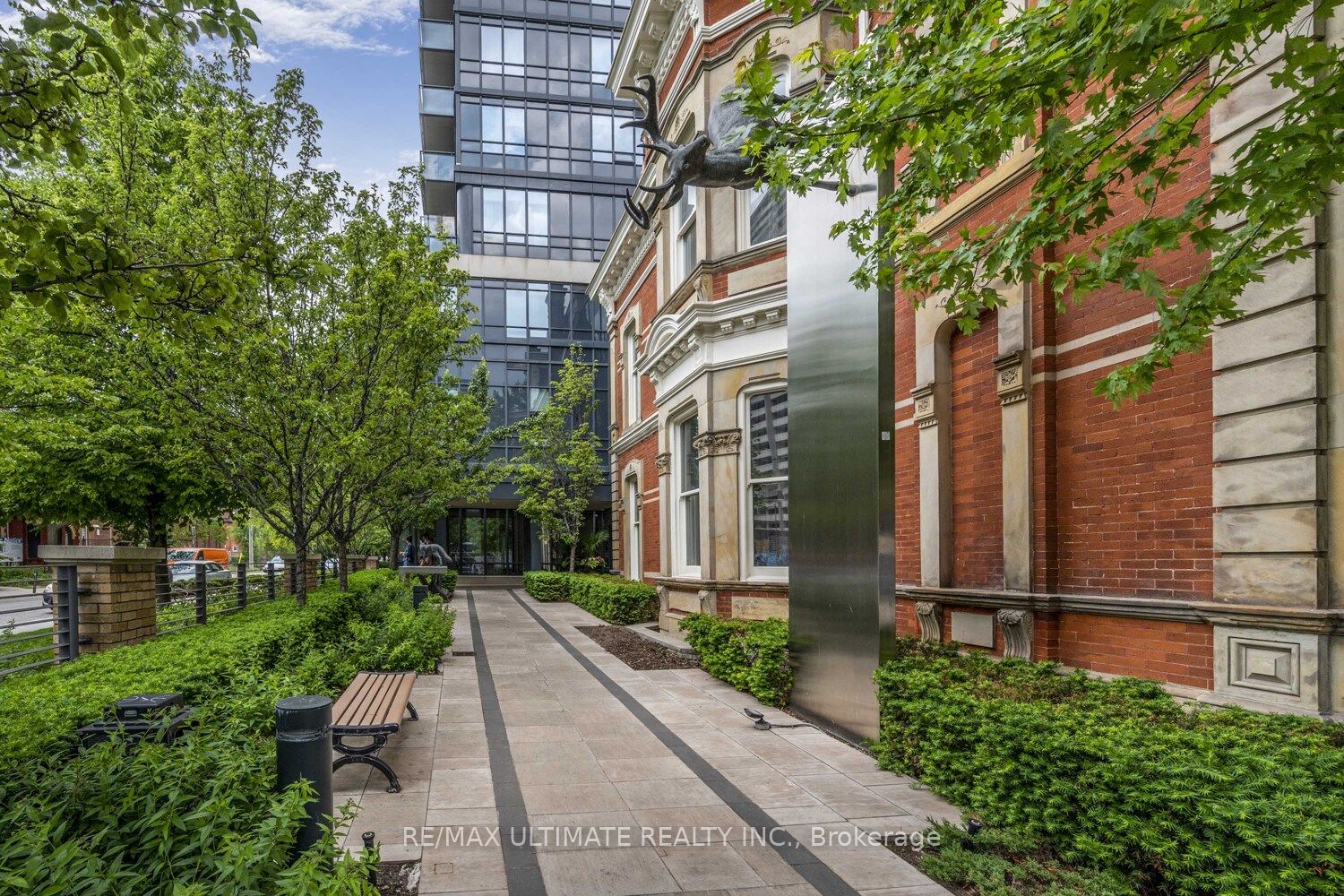 Additional image 3 of 404-28 Linden Street, Toronto, ON, M4Y 0A4