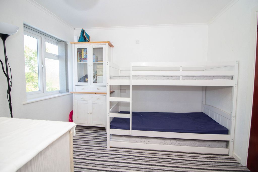 Additional image 17 of 4 bed terraced house for saleOn The Hill, Carpenders Park, Watford WD19