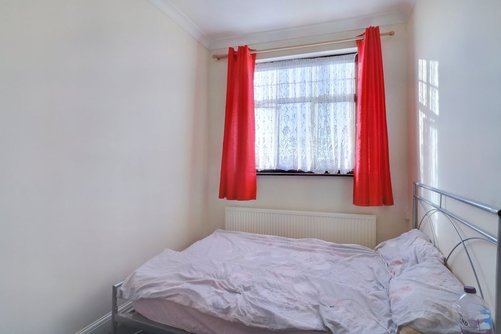 Additional image 10 of 5 bed semi-detached house for saleBuck Lane, London NW9