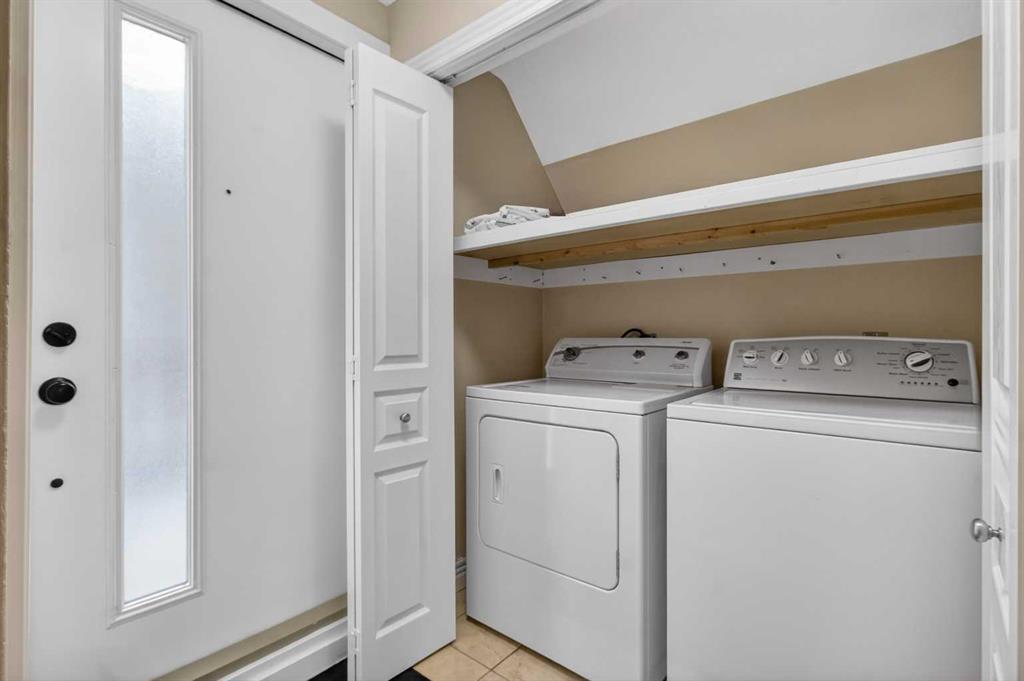 Additional image 5 of 217-36 Glamis Green SW, Calgary, AB, T3E 6V1