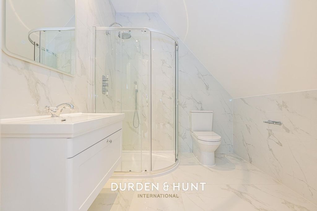 Additional image 34 of 5 bed semi-detached house for salePalmerston Road, Buckhurst Hill IG9