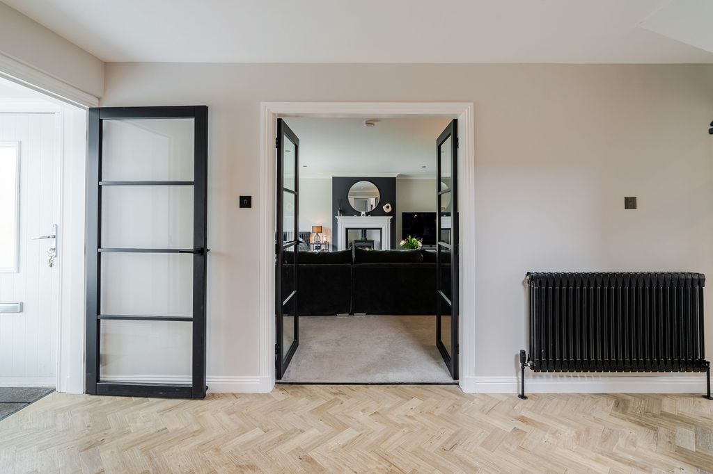 Additional image 13 of 4 bed detached house for sale16 Newmills Road, Balerno, Edinburgh EH14