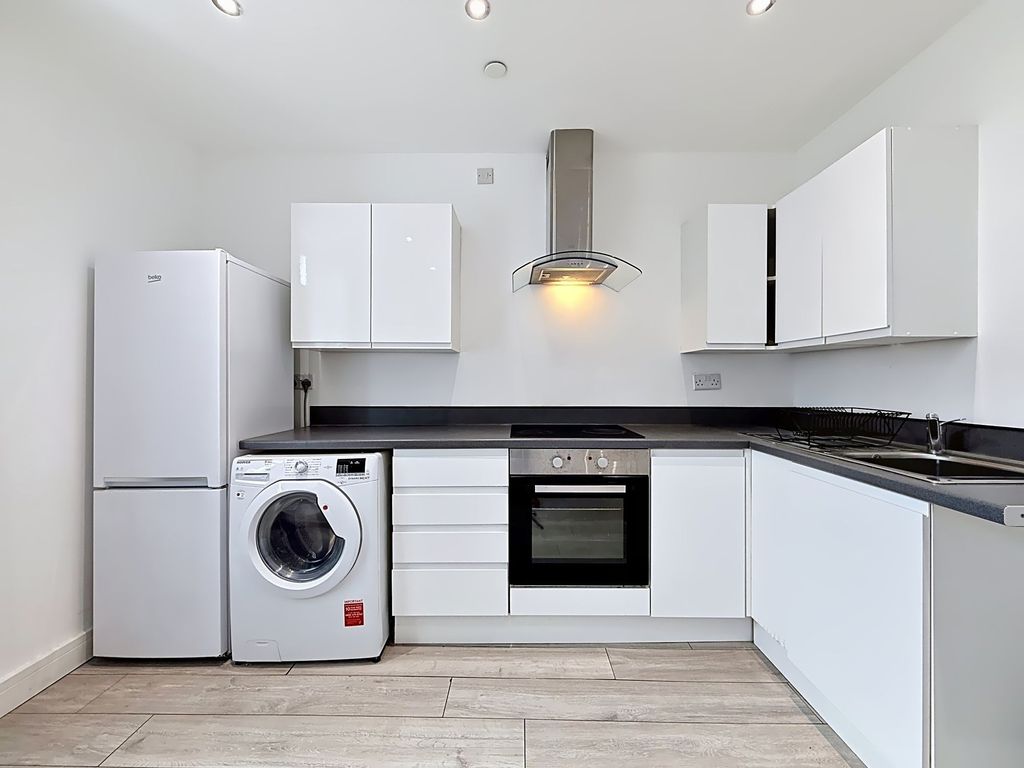 Additional image 6 of 5 bed property for saleBedford Street, Cardiff CF24
