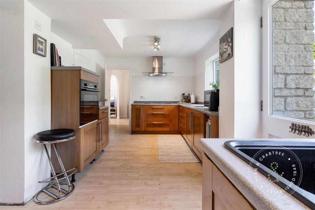 Additional image 7 of 4 bed detached house for saleTriscombe Drive, Llandaff, Cardiff CF5