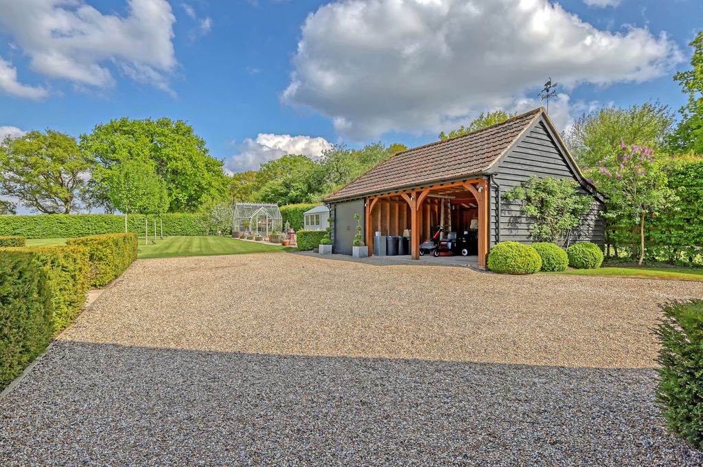 Additional image 19 of 4 bed detached house for saleCoxes Farm Road, Billericay CM11