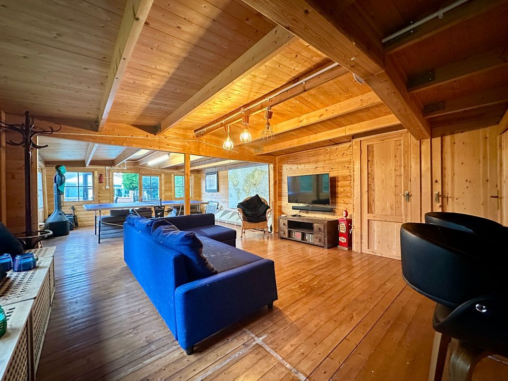 Additional image 37 of 5 bed detached house for saleNoak Hill Road, Billericay CM12