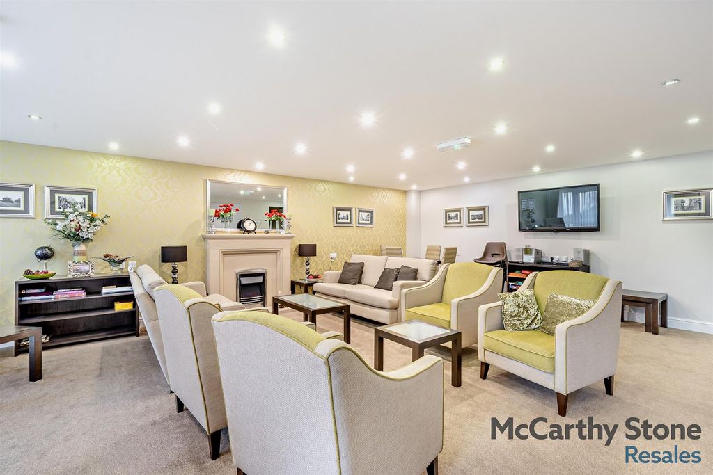 Additional image 10 of 2 bed flat for saleHolmcroft Court, Charlton Road, Shepton Mallet BA4