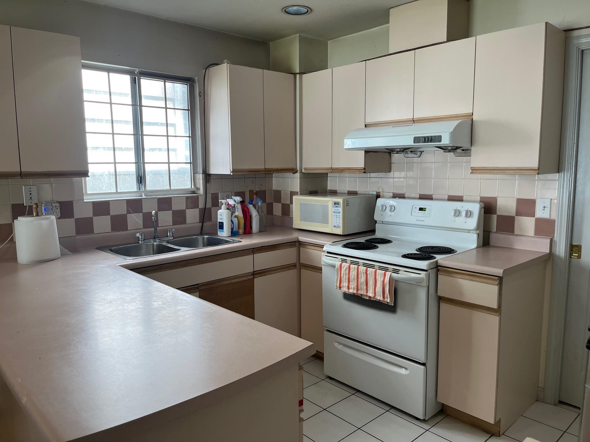 Additional image 4 of 1573 66th Avenue W, Vancouver, BC, V6P 2R8