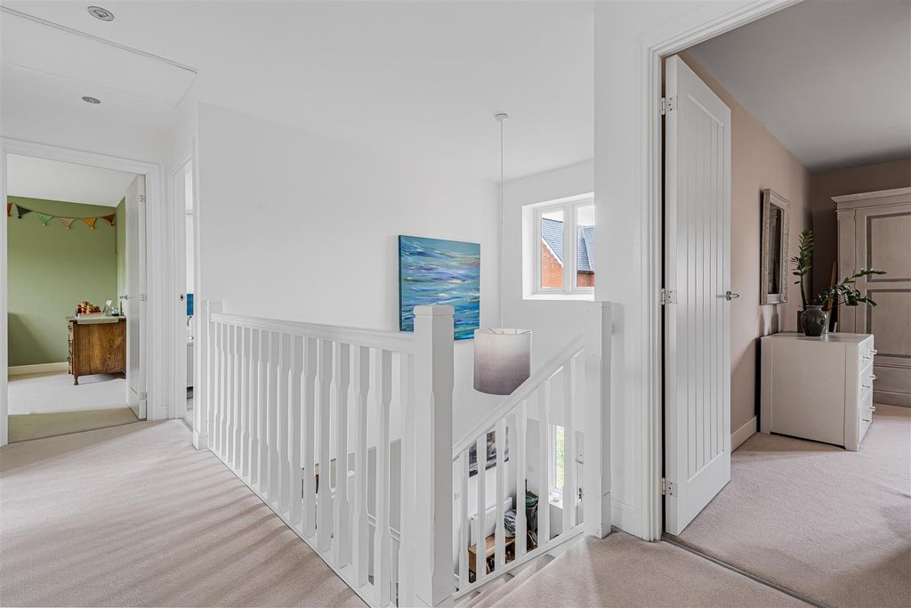 Additional image 15 of 5 bed property for saleLander Close, Chesterton, Bicester OX26