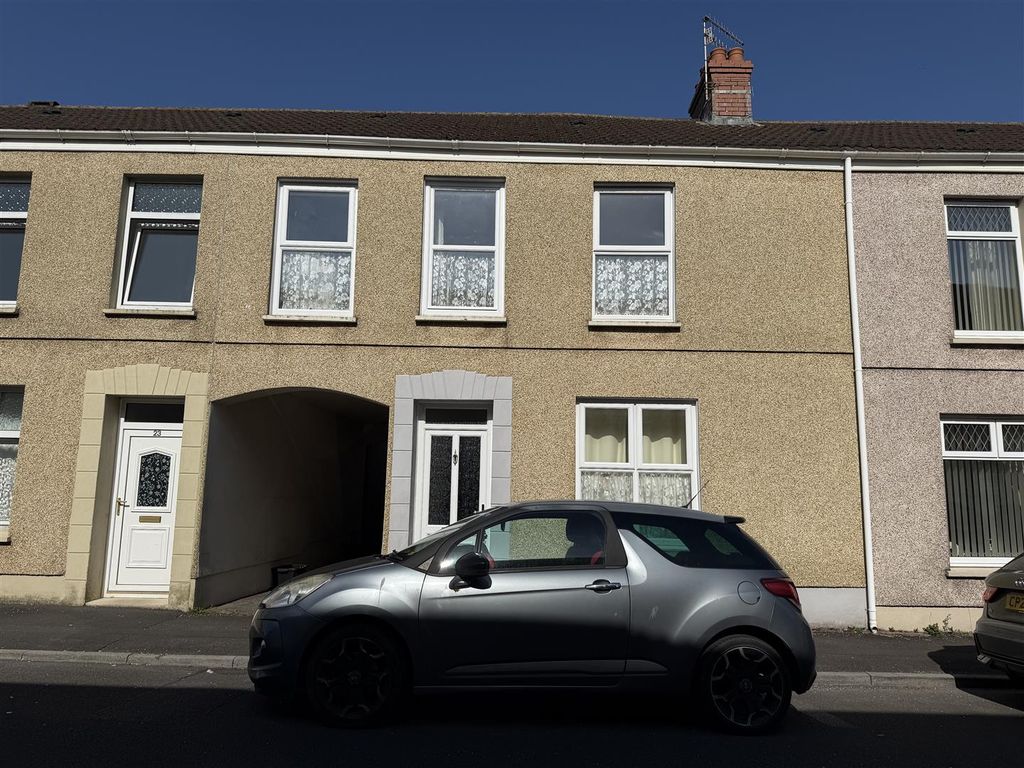 3 bed property for saleNathan Street, Llanelli SA15
