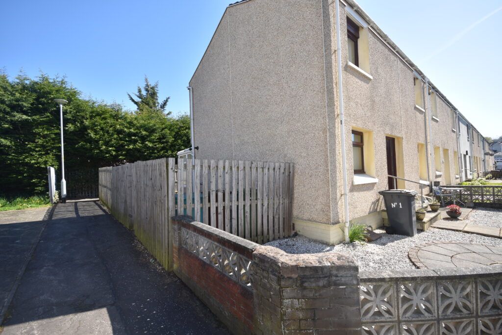 Additional image 4 of 3 bed terraced house for saleCharles Path, Chapelhall, Airdrie ML6