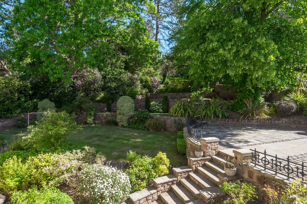 Additional image 18 of 5 bed semi-detached house for saleTempest Road, Alderley Edge, Cheshire SK9
