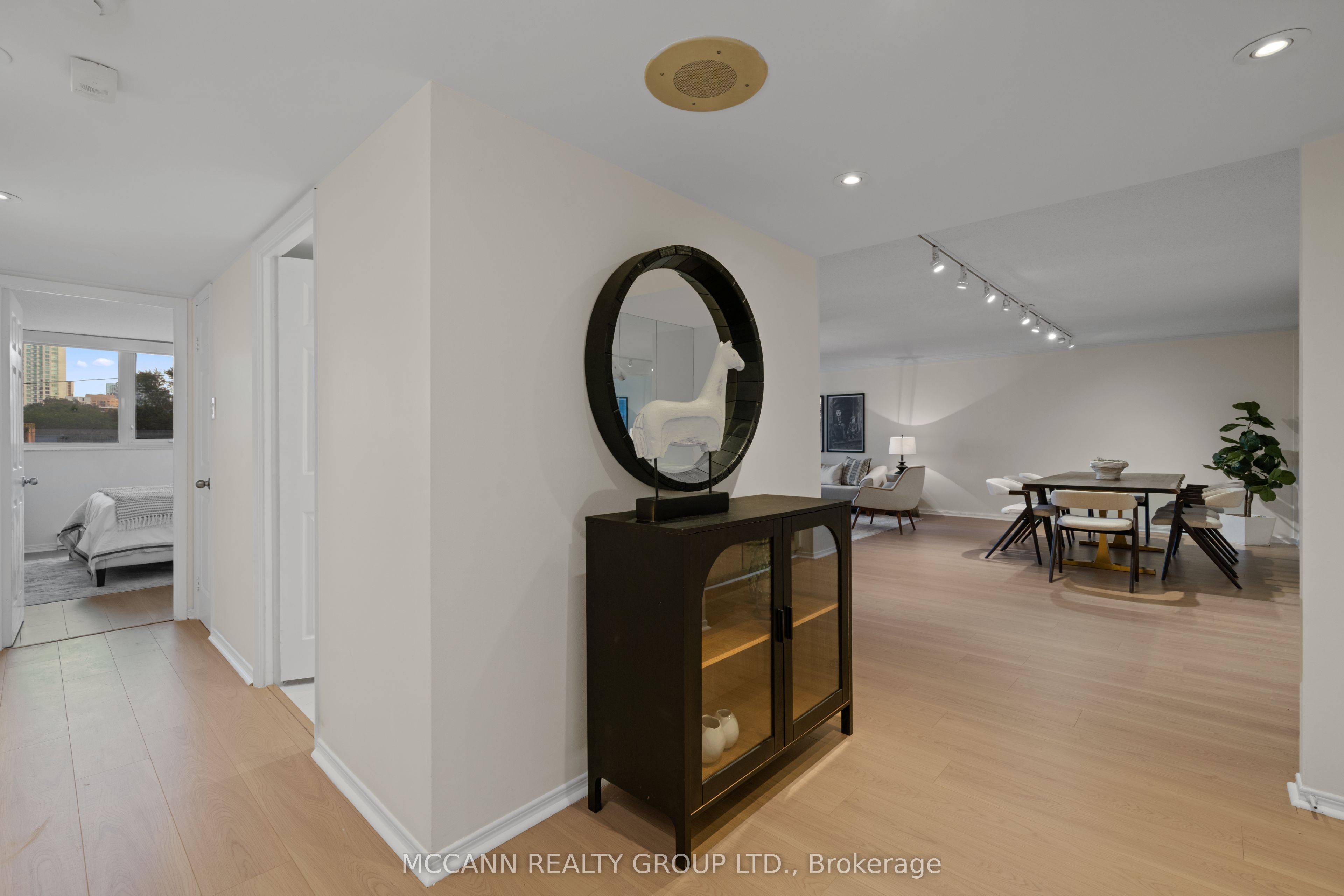 Additional image 3 of 301-360 Bloor Street E, Toronto, ON, M4W 3M3