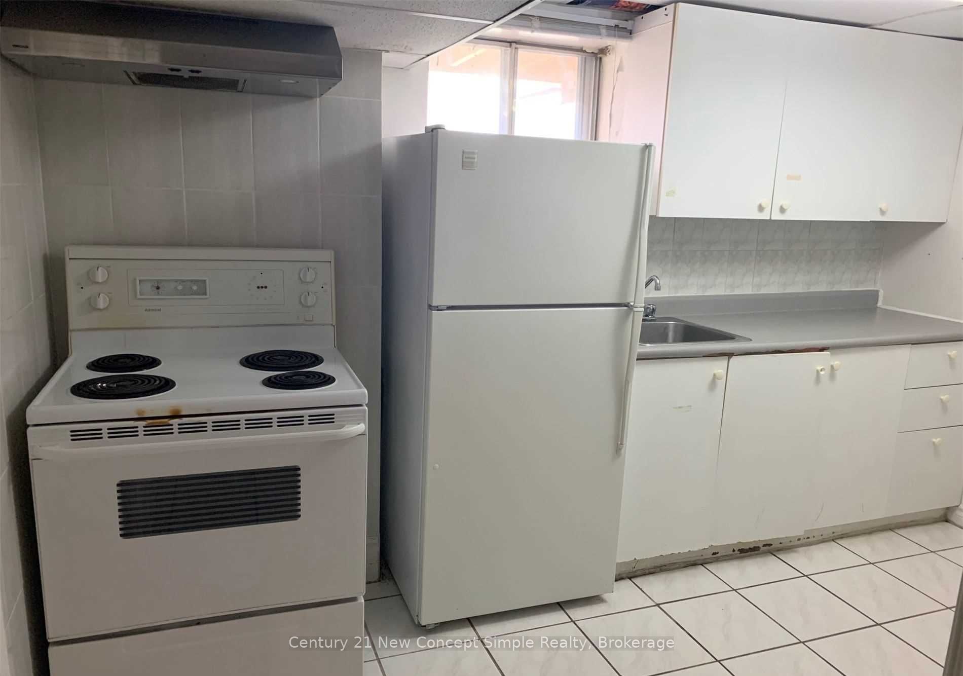Additional image 5 of Bsmt-271 Delta Street, Toronto, ON, M8W 4G1