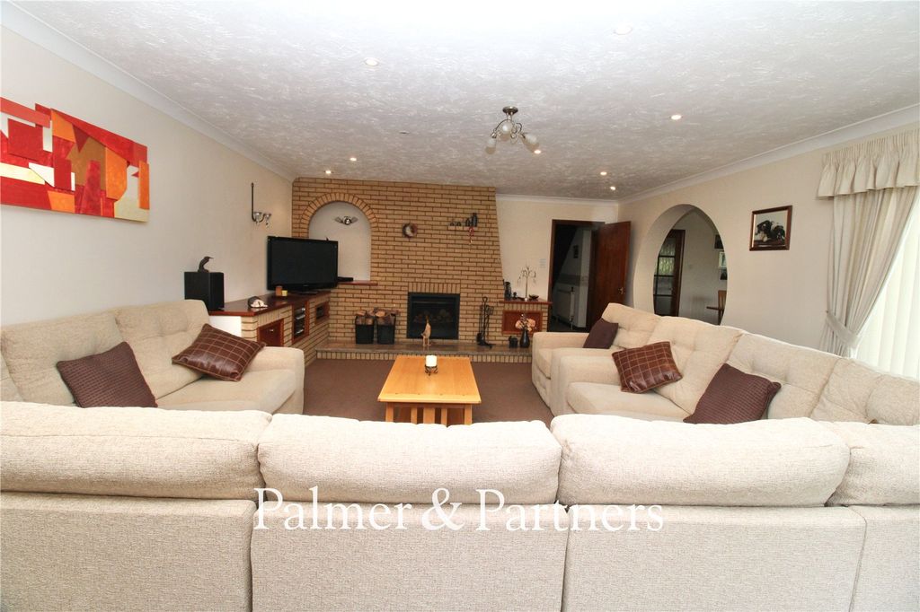 Additional image 5 of 5 bed detached house for salePost Office Road, Knodishall, Saxmundham, Suffolk IP17
