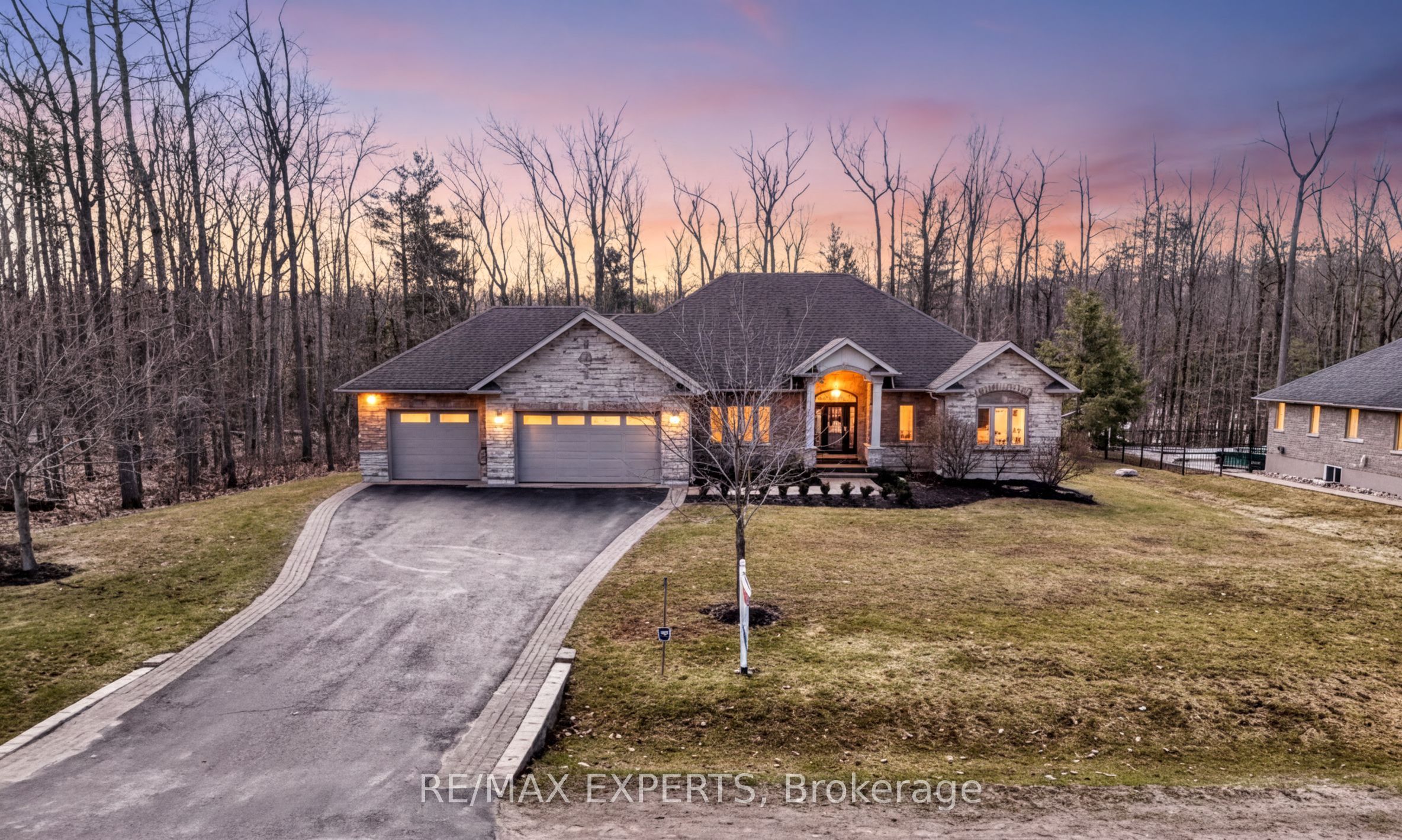 1215 Seadon Road, Springwater, ON, L9X 1V5