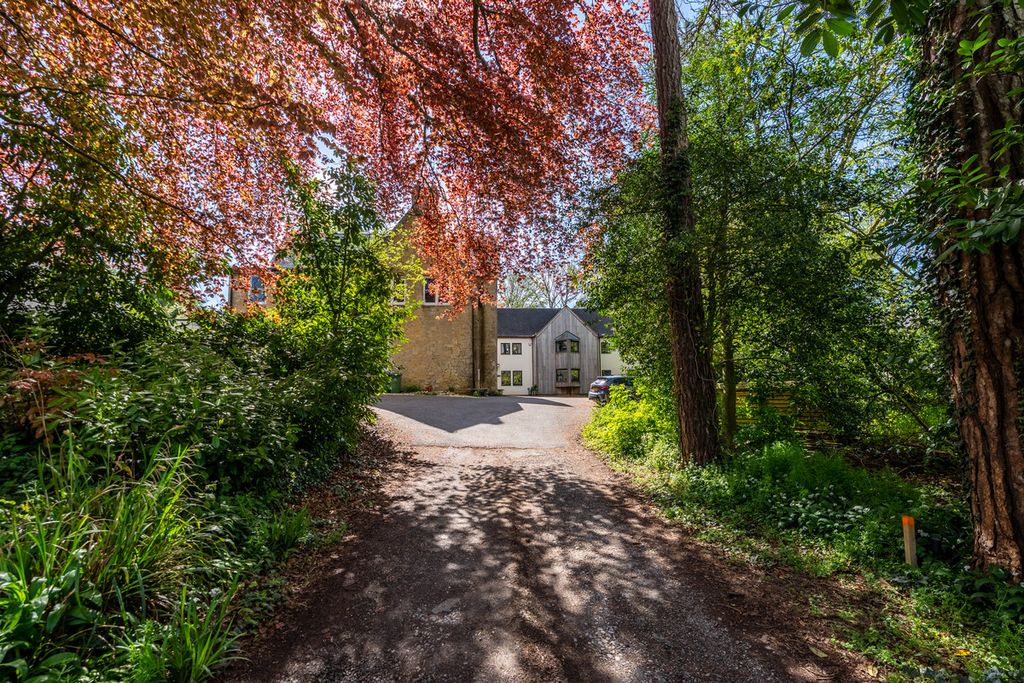 Additional image 10 of 4 bed terraced house for saleChantry, Old Vicarage Gardens, Bruton BA10