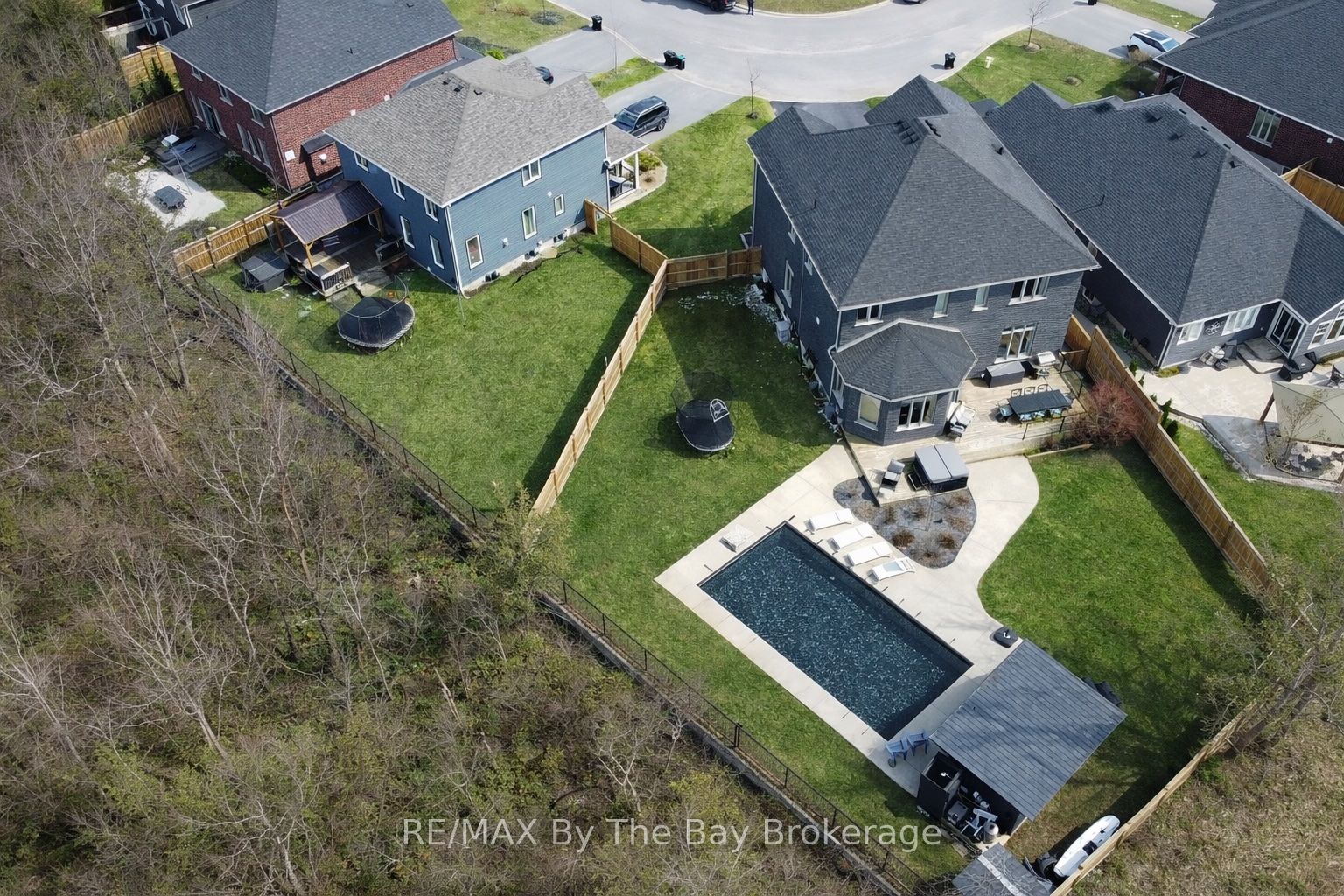 Additional image 2 of 39 Gilpin Crescent, Collingwood, ON, L9Y 0Z1