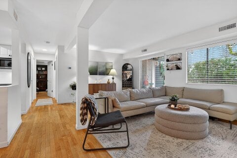 Additional image 7 of 7355 Capistrano Drive, Burnaby, BC, V5A 1P7