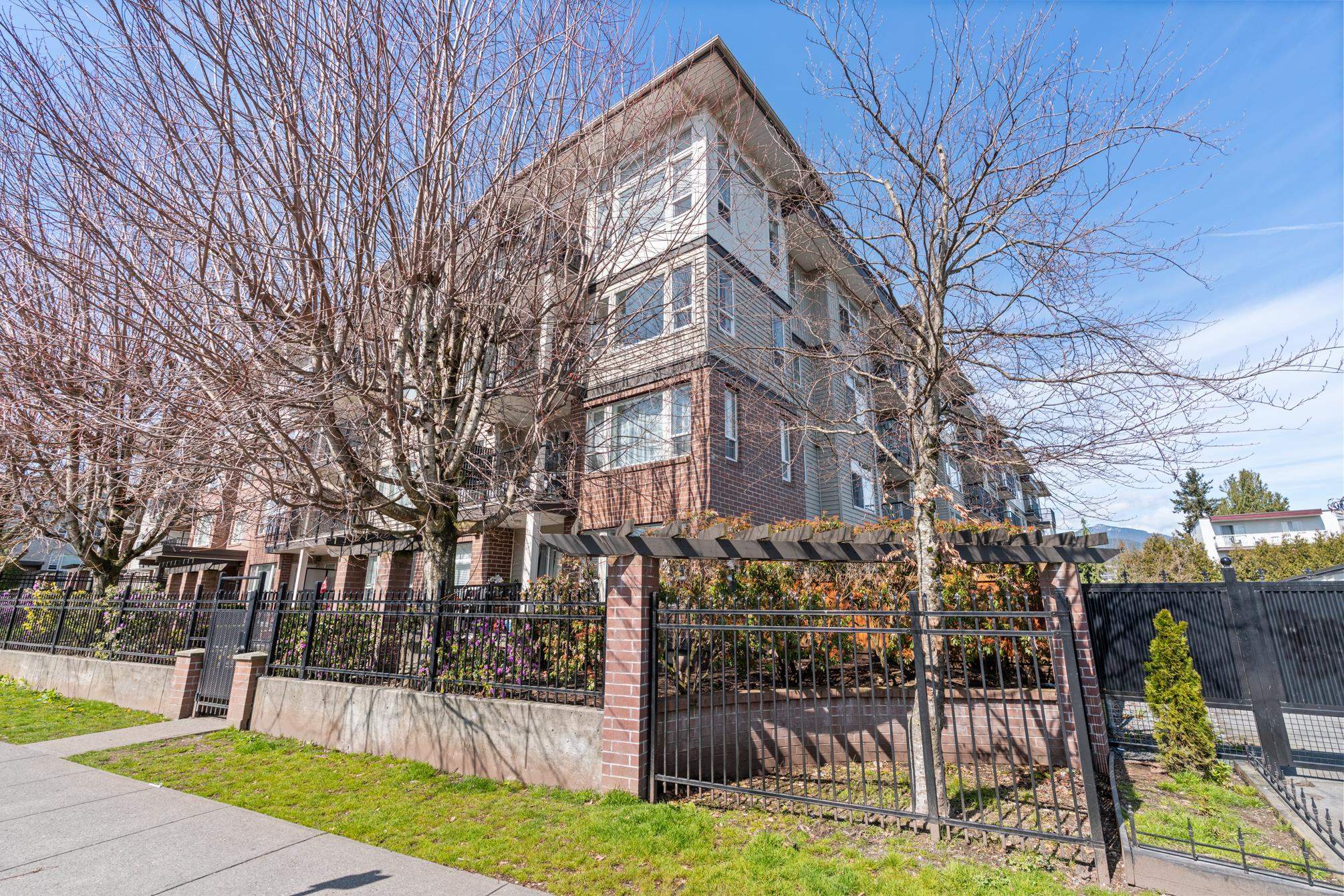 312-46289 Yale Road, Chilliwack, BC, V2P 0B9